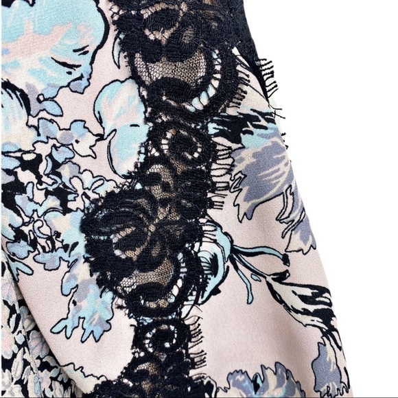 BCBGMAXAZRIA Bryanne Bare Pink Floral Shift Dress, Size Small - Picture 6 of 13